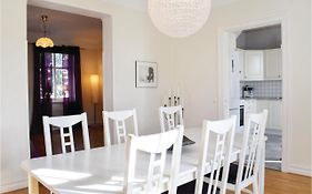 Amazing Apartment In Ystad With Kitchen